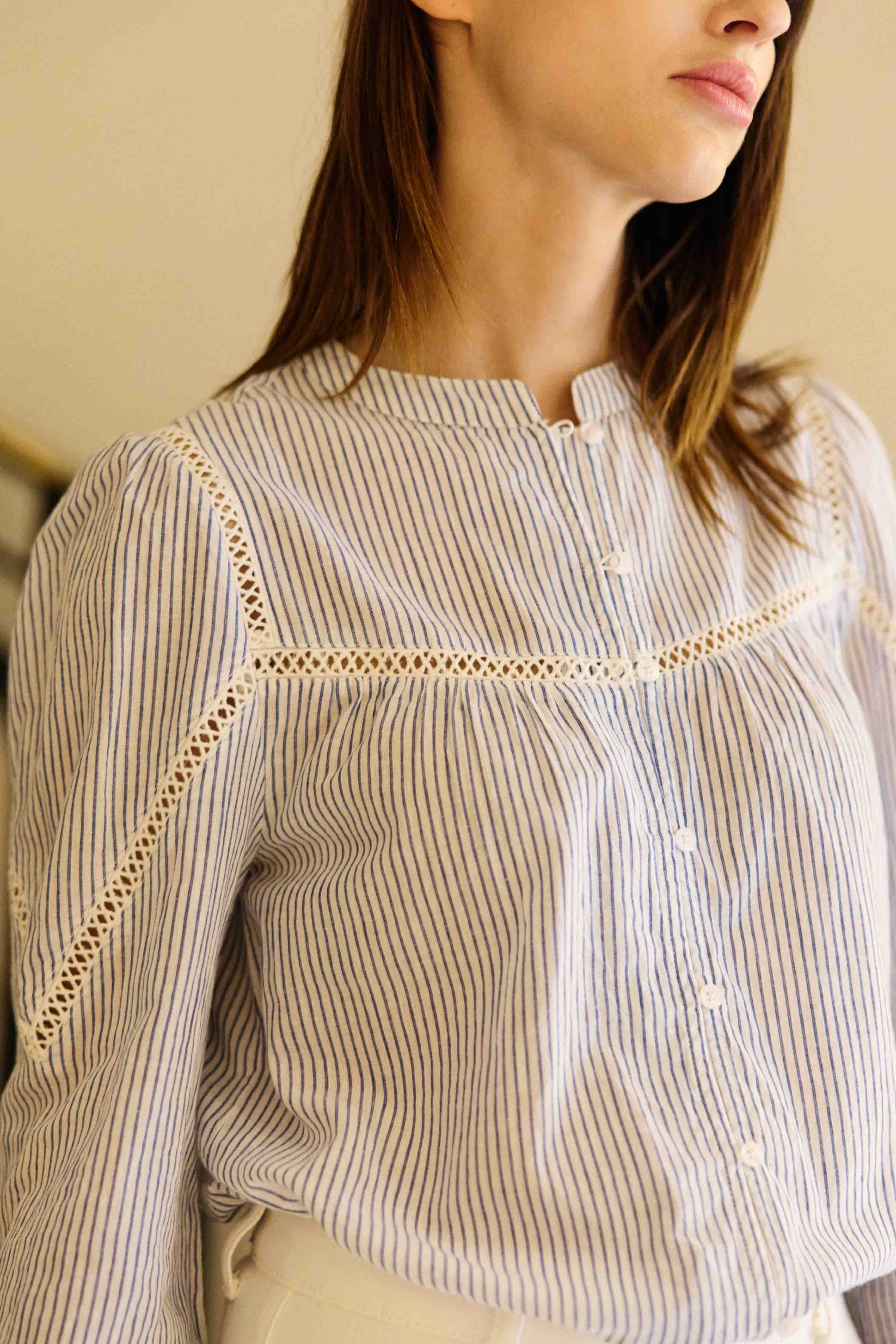 Bayen - Blouse à col mao - Image 3