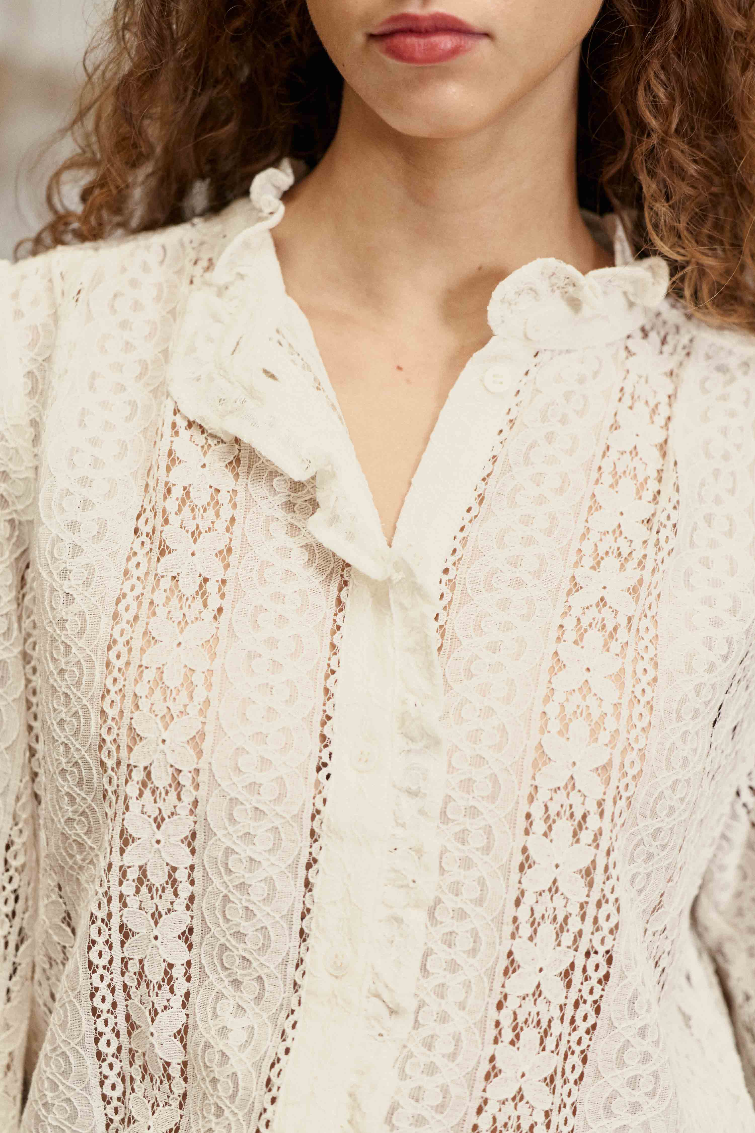 Besma - Blouse en dentelle - Image 5