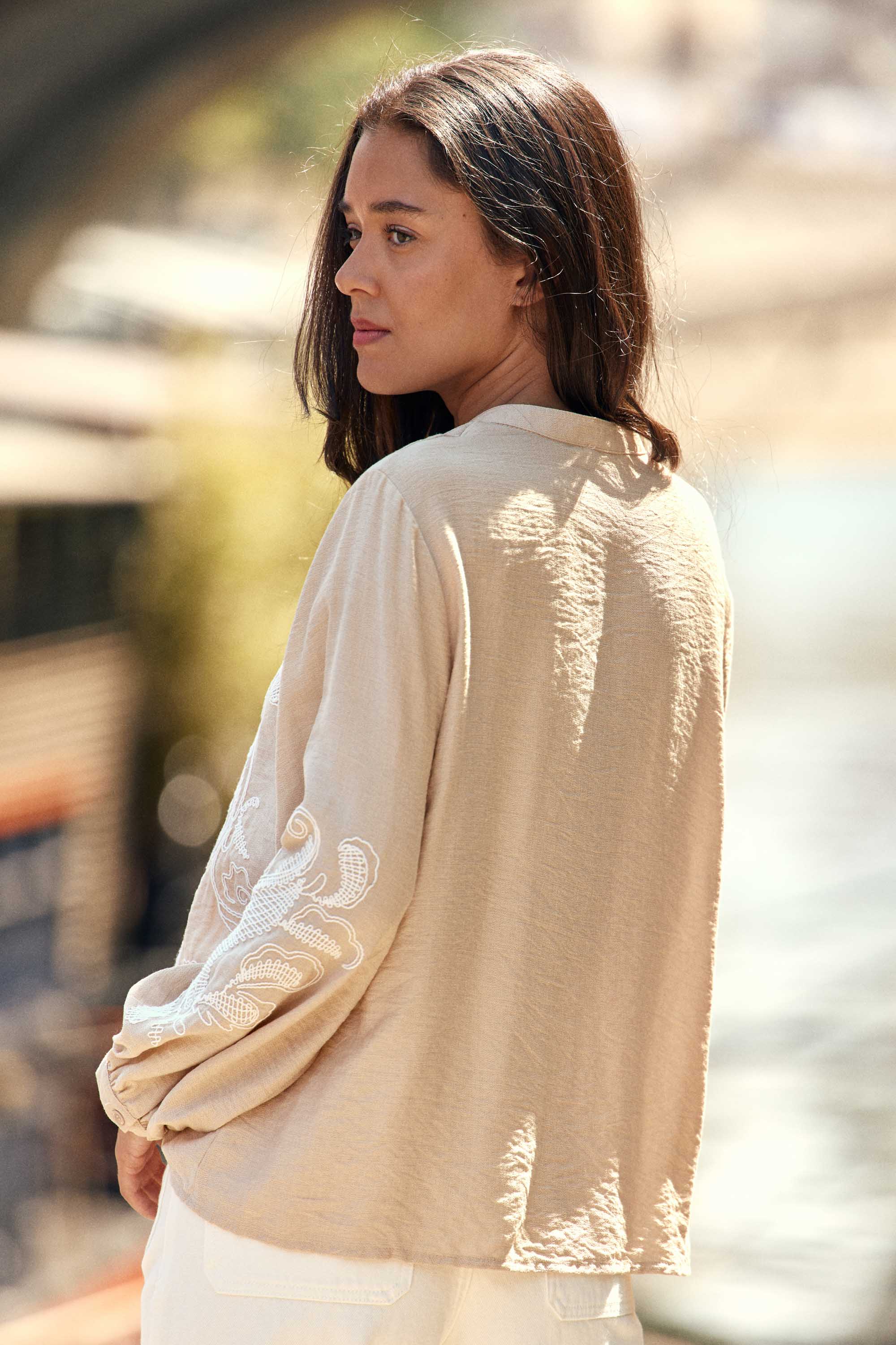 Beyta - Blouse brodée - Image 4