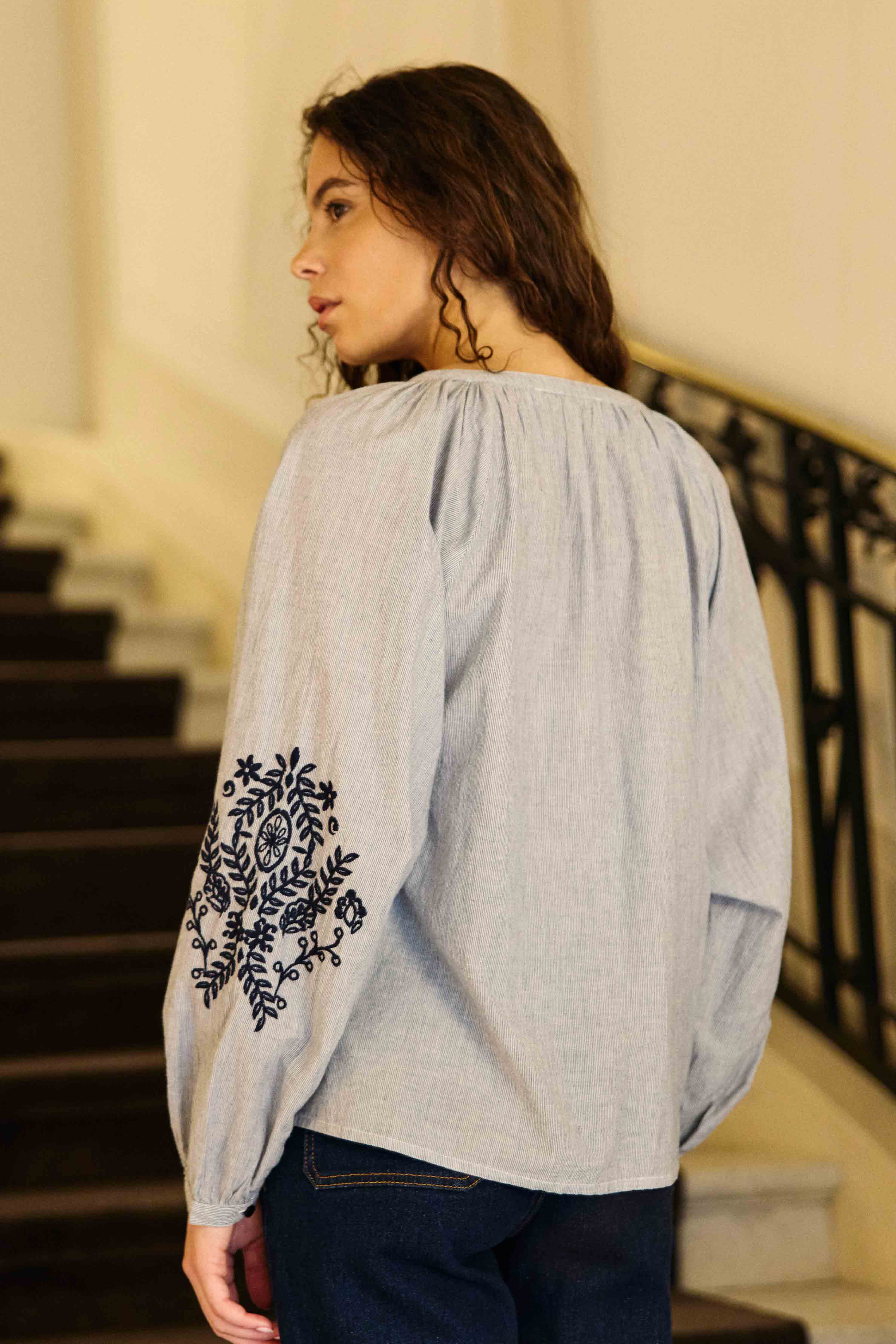 Blena - Blouse brodée - Image 3