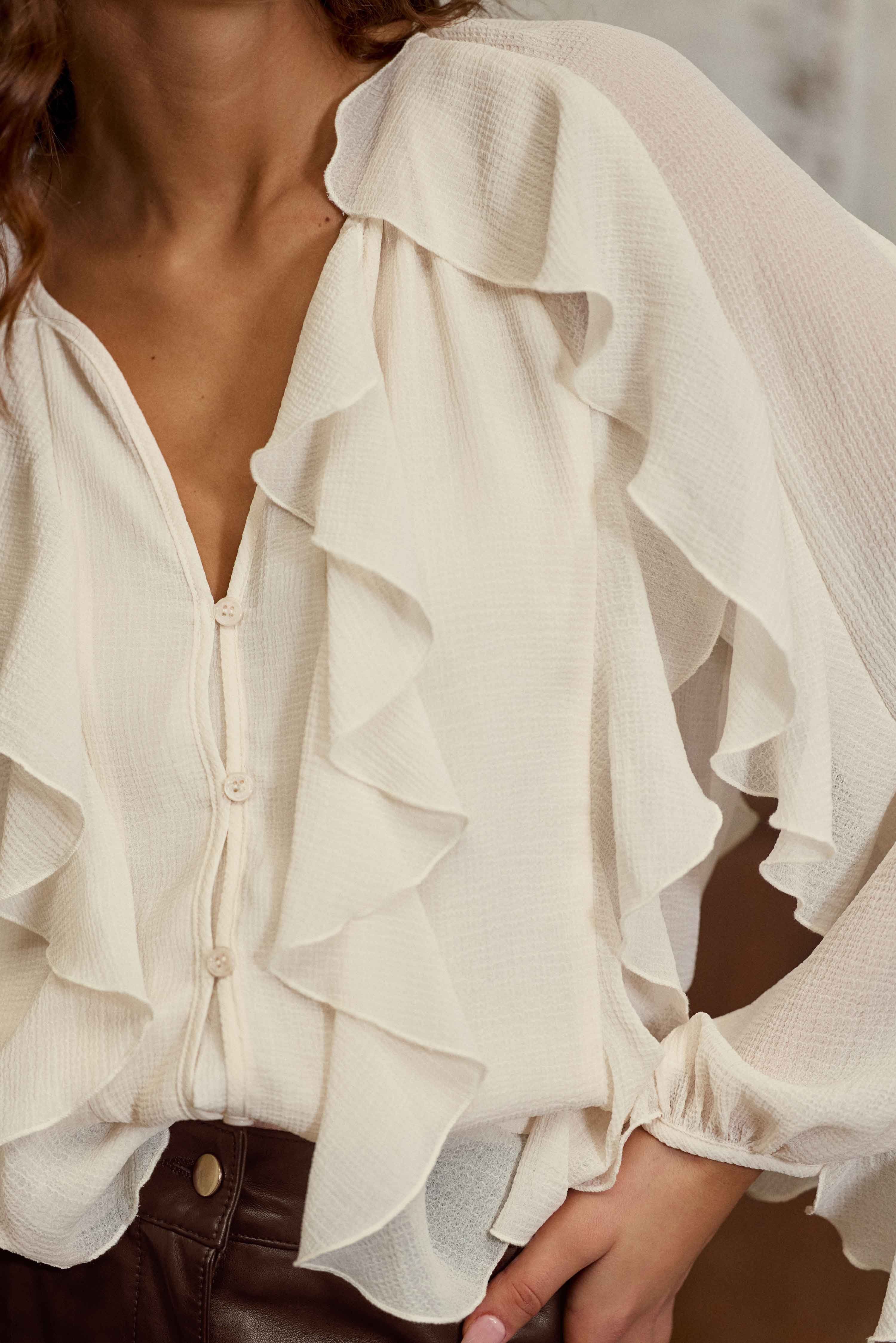 Bolta - Blouse à volants - Image 5