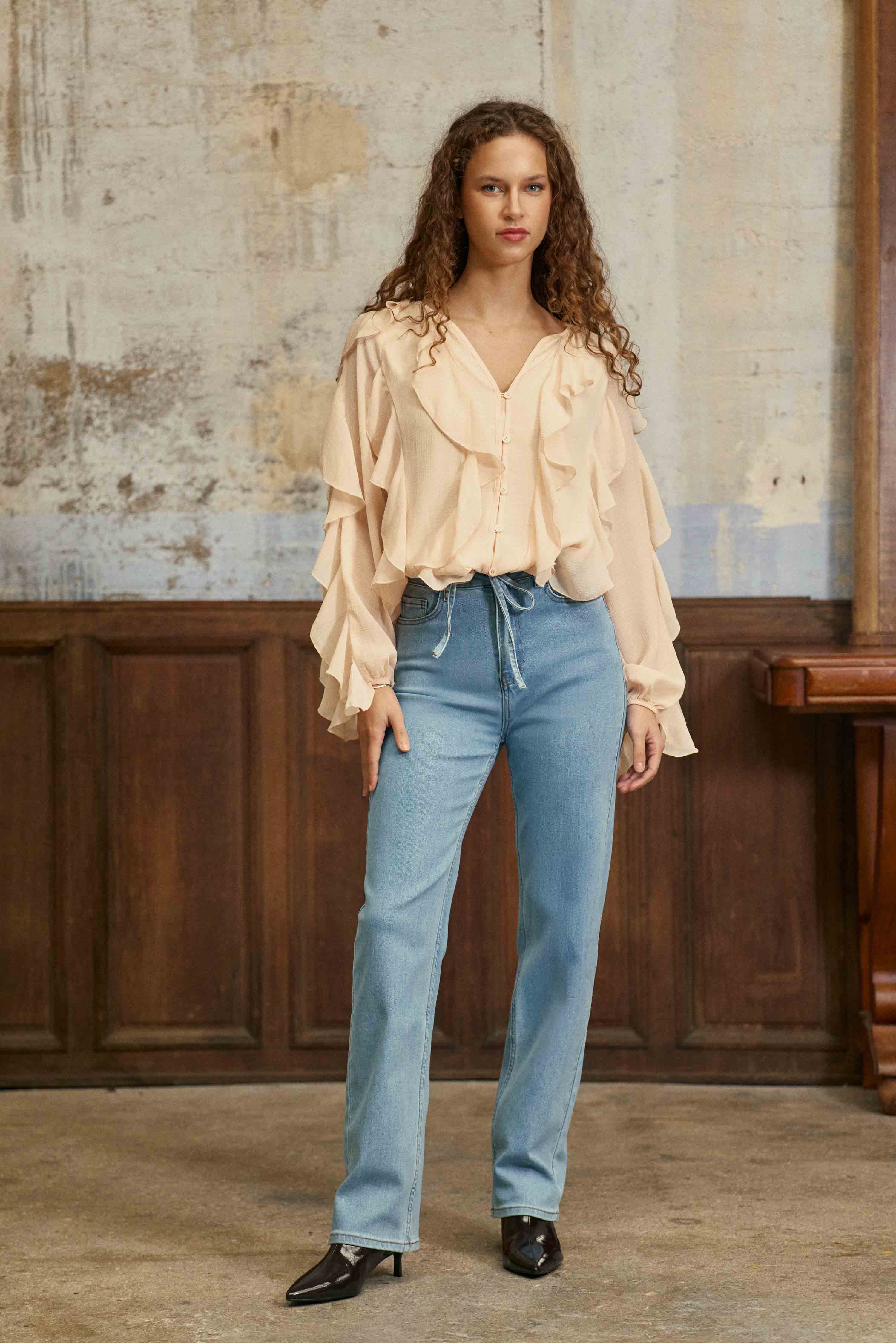 Bolta - Blouse à volants - Image 2