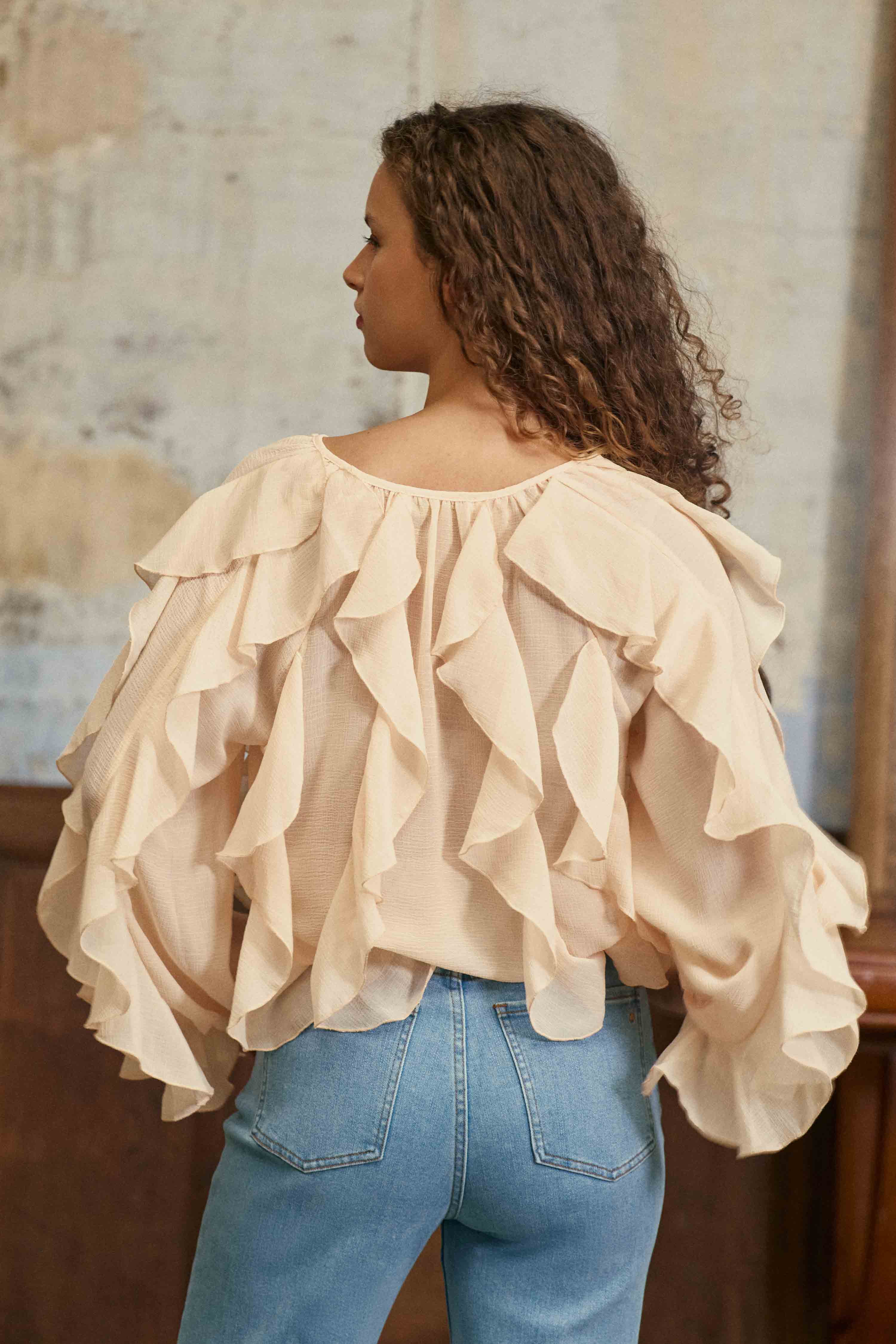 Bolta - Blouse à volants - Image 4