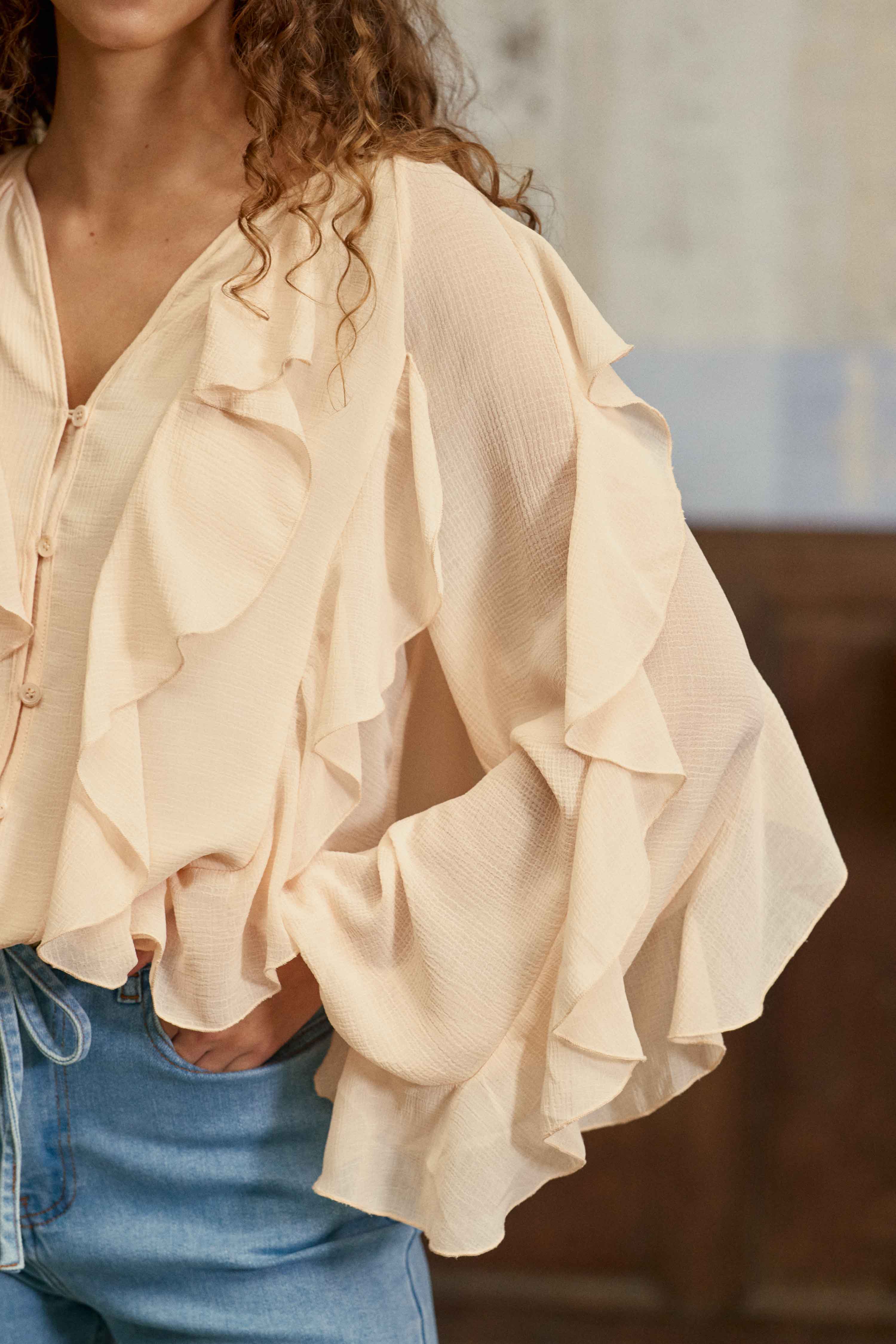 Bolta - Blouse à volants - Image 5