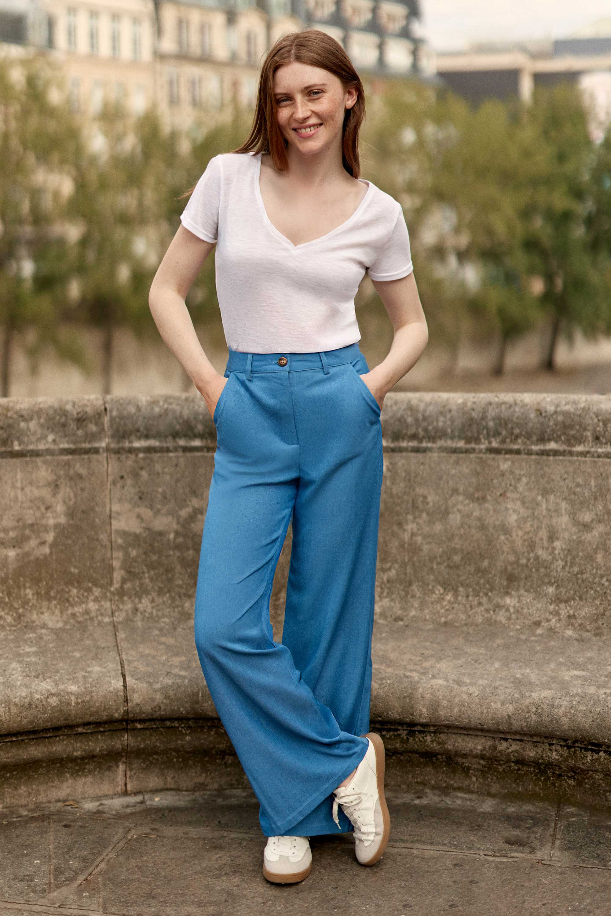 Elvie - T-shirt - Image 4