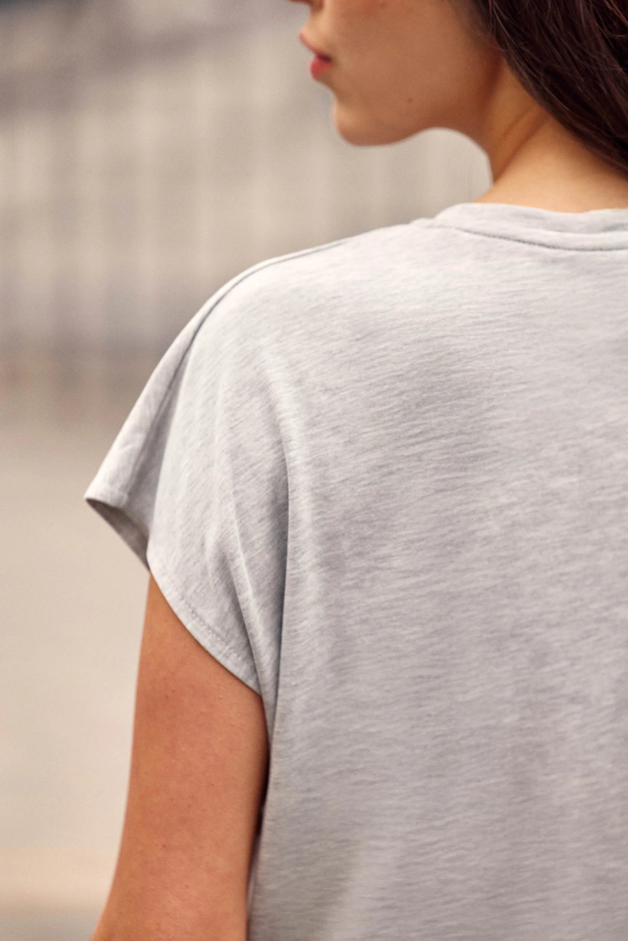 Marcelina - T-shirt col V - Image 3